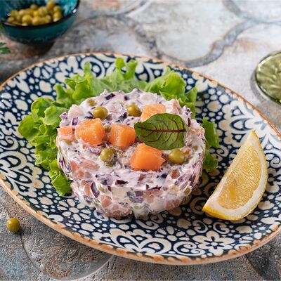 Салат Балык в Золотая Бухара по цене 1010 ₽