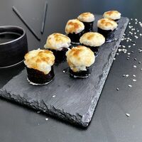 Мини запеченный с лососем в ProSushi