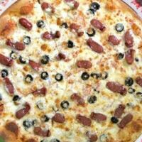 С охотничьей колбаской Большая в Химки пицца