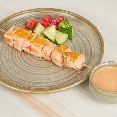 Шашлычок из лосося в Tao Sushi Lab по цене 990 ₽