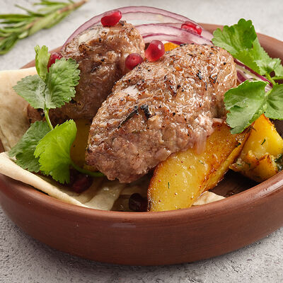 Кюфта из телятины с сыром сулугуни в Грузина Мама по цене 660 ₽