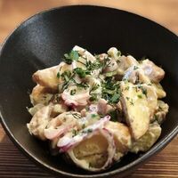 Баварский салат в IPA beer cafe