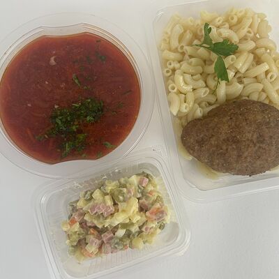 Бизнес-ланч №1 в Gost Food по цене 550 ₽