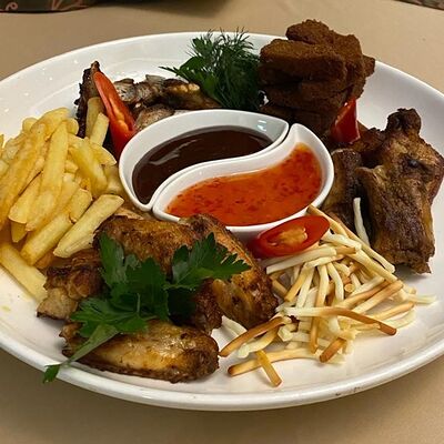 Пивное ассорти Пивная мега мясная в Грин палас по цене 2630 ₽