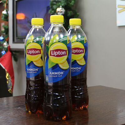 Lipton Черный чай Лимон в Суши Шок по цене 211 ₽