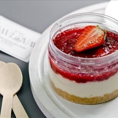 Чизкейк клубника в Nishiki по цене 479 ₽