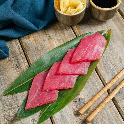 Сашими Тунец в Море лосося по цене 1090 ₽