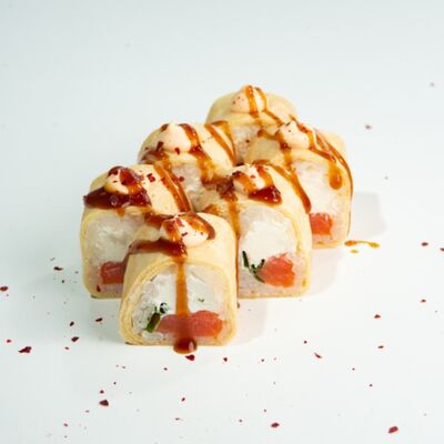 Малый ролл: тамаго блин с копчёным лососем (6 шт) в ЁБИСАН по цене 599 ₽