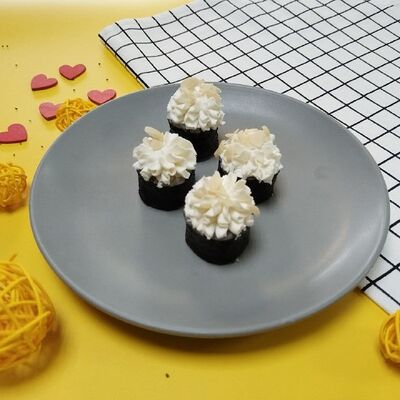 Хрумба 4шт в СушиГуру по цене 219 ₽