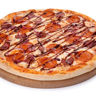 Пицца Мясное барбекю в ЧиллМил по цене 954 ₽