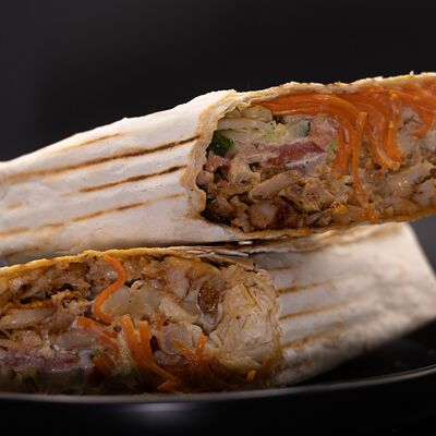 Шаурма Хочу сыр с курицейв Вкус Востока по цене 300 ₽