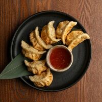 Мясные жареные вонтоныв Тяньгоу