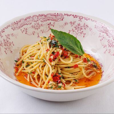 Спагетти алио-олио в Mela по цене 780 ₽