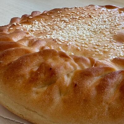 Пирог с говяжьей печенью в Едим по цене 520 ₽