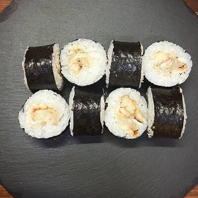 Маки угорьв Икра суши по цене 710 ₽