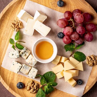 Сырное плато в Карас по цене 2100 ₽