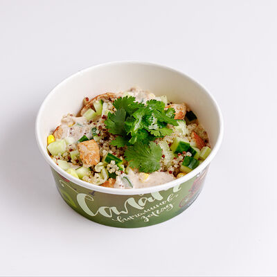 Салат суперфуд с курицей в Coffee Machine по цене 560 ₽