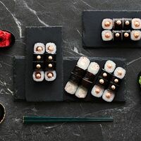 Маки на выбор средние в ROLLS KING SUSHI KINGDOM