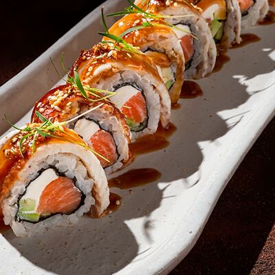 Канада в UMI Asian kitchen & bar по цене 1390 ₽