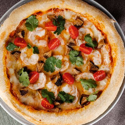 Том-ям в Лебовски Пицца и Боулинг по цене 830 ₽