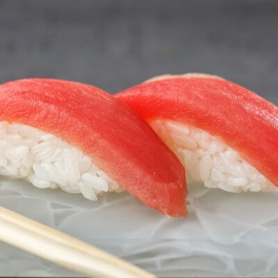 Суши Блюфин в Гастрономический ресторан Москва по цене 350 ₽