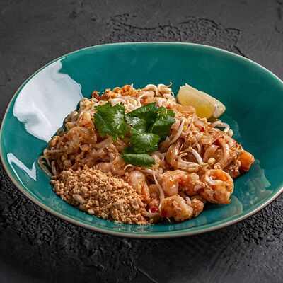 Пад тай с тигровыми креветками в 4Bo по цене 500 ₽