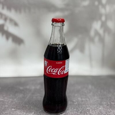 Coca-Cola M стекло в Бистро 24 на Шамиля по цене 120 ₽