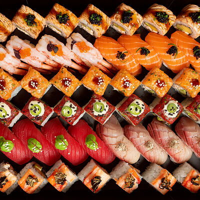Special Set № 5 в Naomi Sushi по цене 22050 ₽