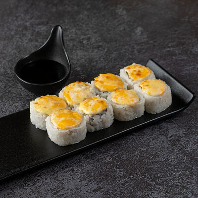 Ролл чикен чиз в Pizza & Sushi Hub по цене 780 ₽