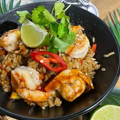 Рис с креветками в Wok Street по цене 649 ₽