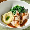 Куриная грудка с картофельным пюре в М2 Органик Клуб Сердце Столицы по цене 990