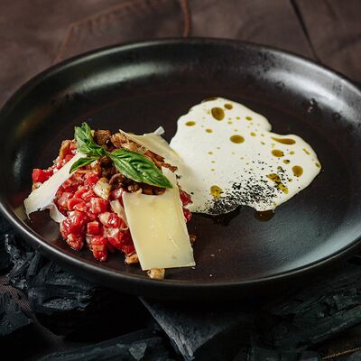 Тартар из говядины в Потроха по цене 479