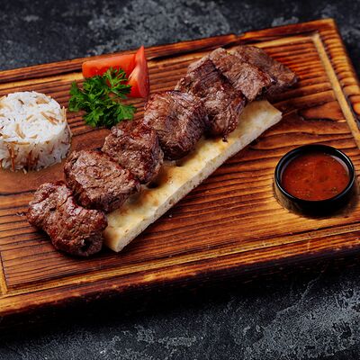 Шашлык из телятины в Meat Feast по цене 1470 ₽