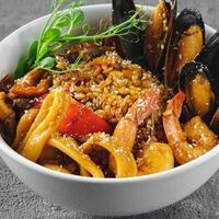 Сингапурский рис с морепродуктами в Сайко