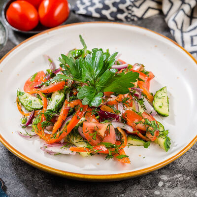 Салат по-домашнему в Сахара по цене 620 ₽