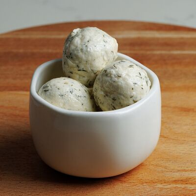 Лабне в Cheeseria по цене 400 ₽