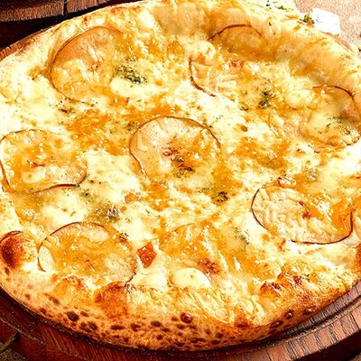 Пицца Четыре сырав Сыроварня AndreAle по цене 610 ₽