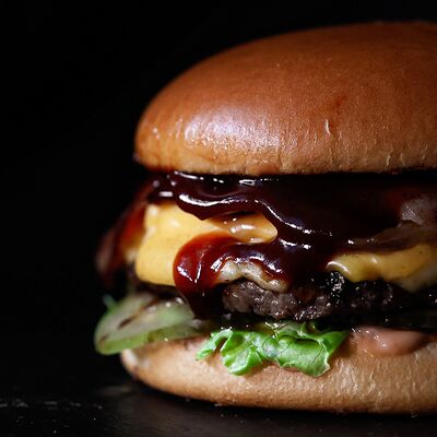 Lucky Burger в Атлантида по цене 710 ₽