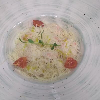 Паста с тигровыми креветками в сливочном соусе в Столица по цене 1150 ₽