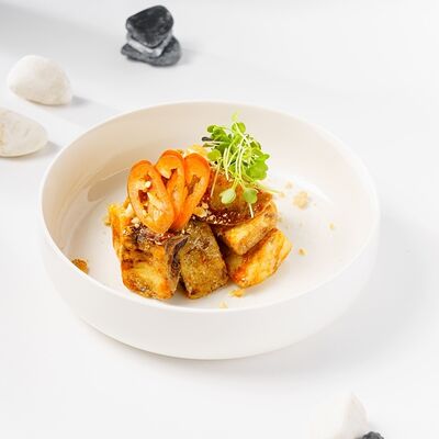 Баклажаны в кисло-сладком соусе в Филадельфия по цене 428 ₽