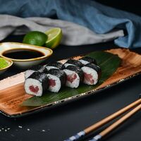 Ролл Тунец в Afishasushi