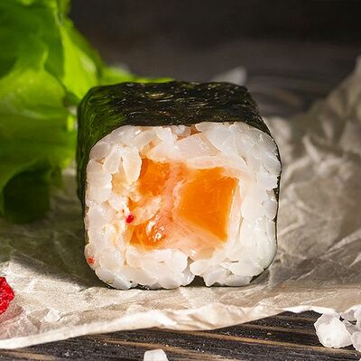 Острый с лососем в Дом роллов по цене 131 ₽