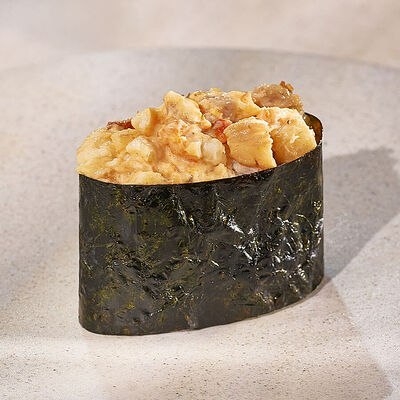 Гункан Угорь спайси в Тануки по цене 185 ₽