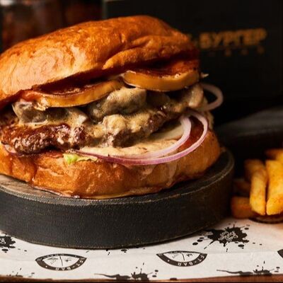 Крафт & Бургер с грибами в Крафт & Бургер по цене 740 ₽