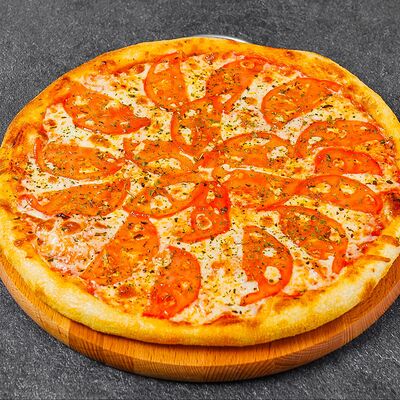 Пицца Маргарита в Rolls Bar по цене 529 ₽