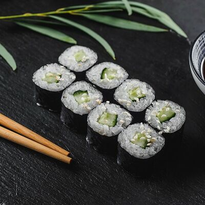 Ролл с огурцом в Maki Family по цене 119