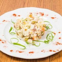 Салат Оливье с бужениной в Мушмула