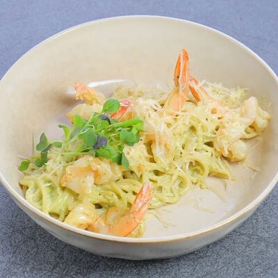 Спагетти с креветкамив Mir love по цене 1094 ₽