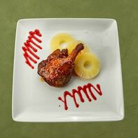 Утиная ножка конфи в Шашлычара