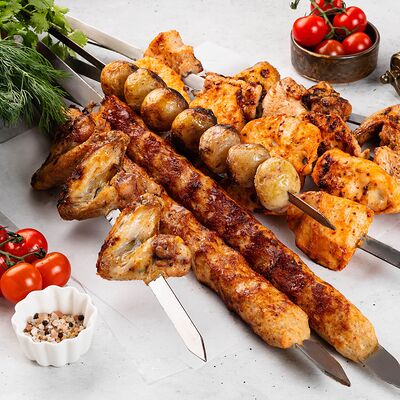 Набор шашлыков Ассорти из курицы в Lamadjo 8888 по цене 3600 ₽